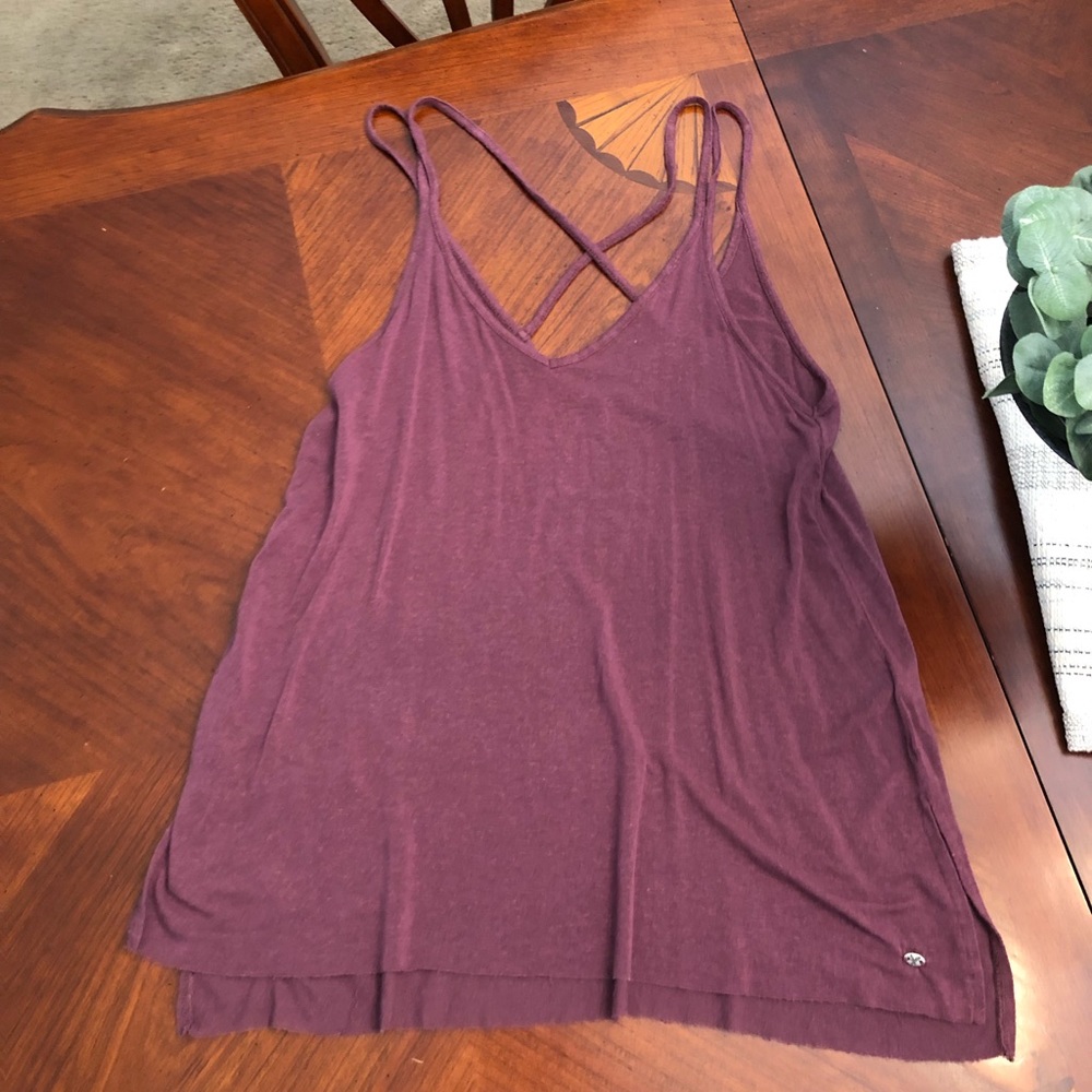 American Eagle Tank - burgundy color